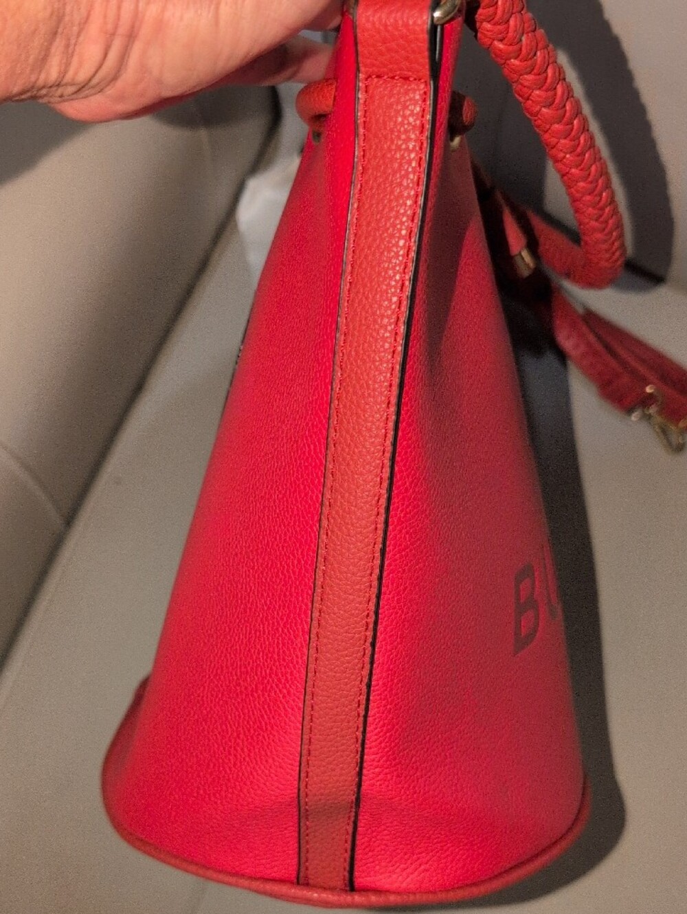 Red 2 Tone 'The Bucket' Women's Bucket Bag - Picture 9 of 12